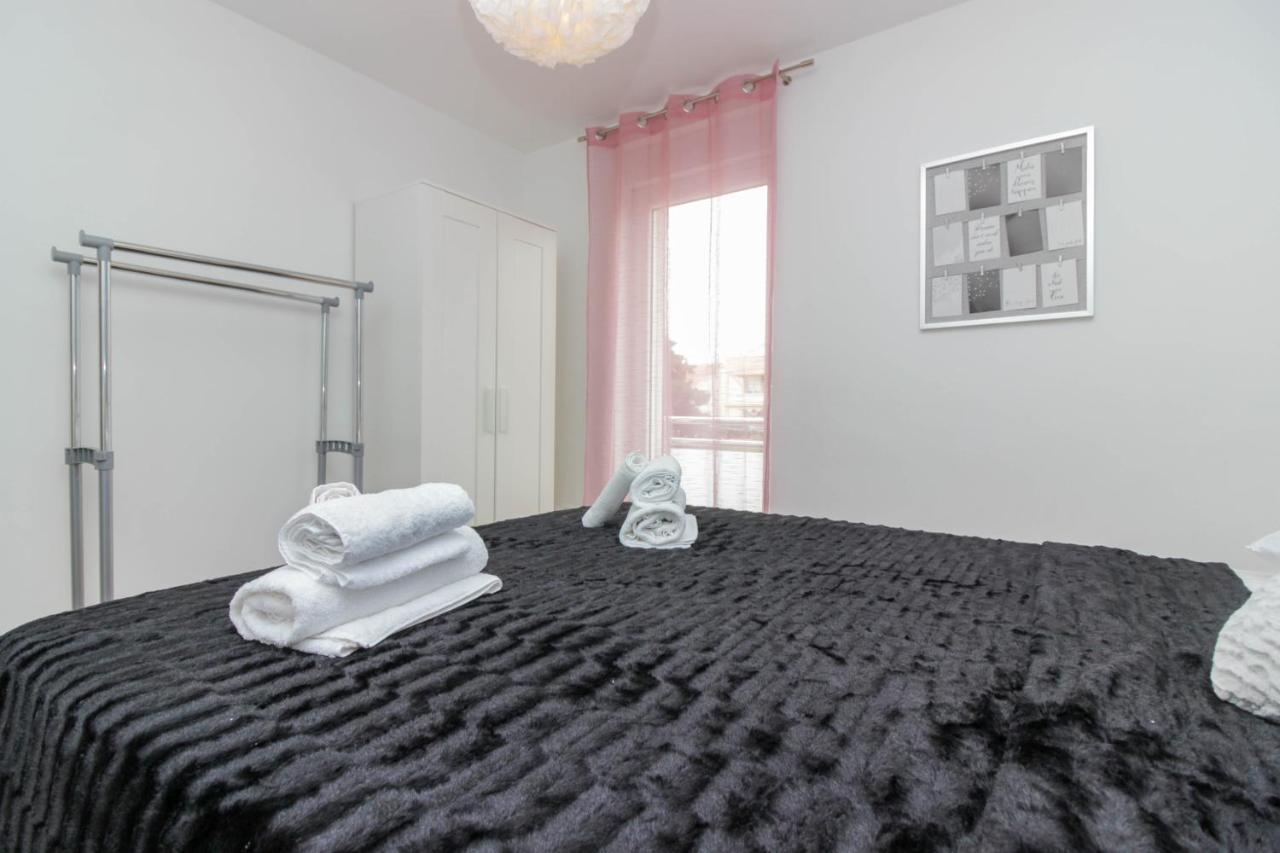Apartman Tara Daire Zadar Dış mekan fotoğraf