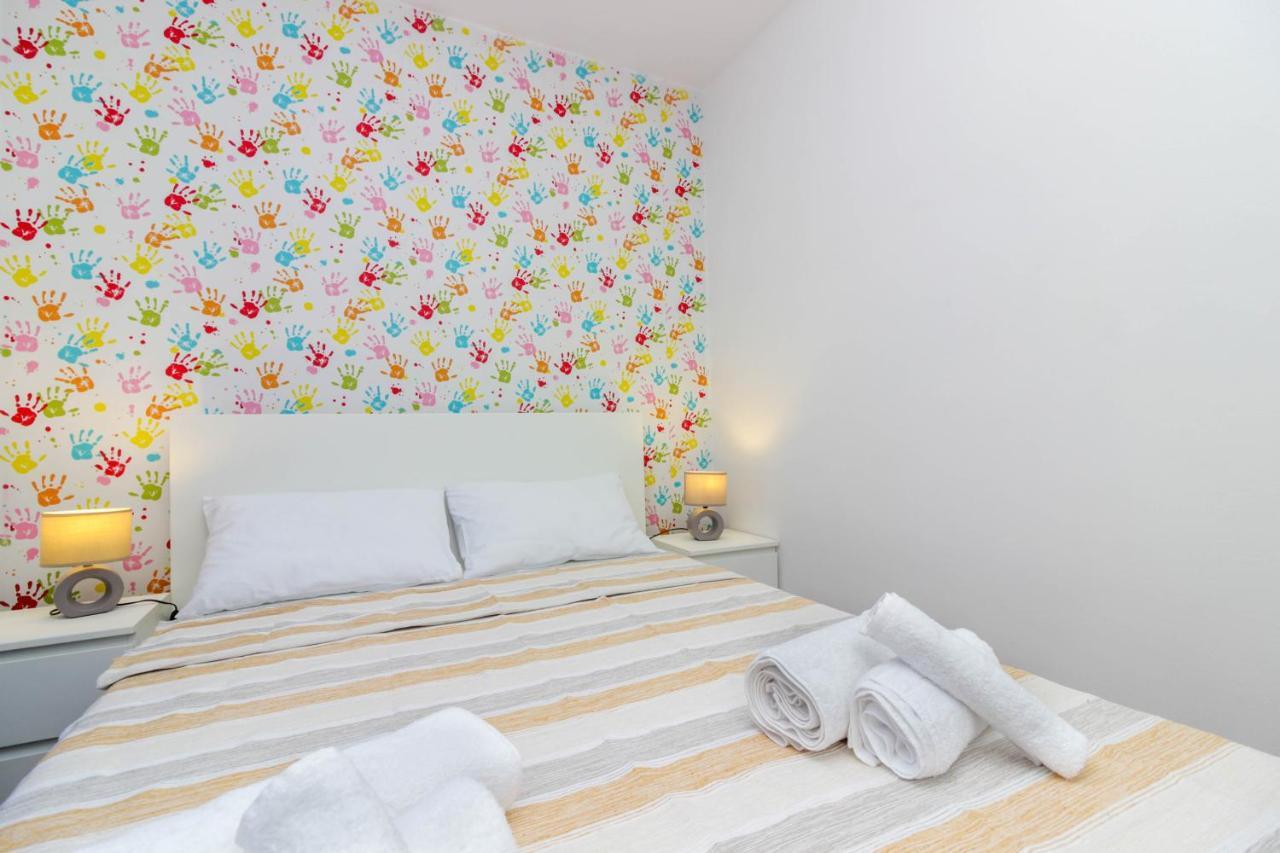 Apartman Tara Daire Zadar Dış mekan fotoğraf